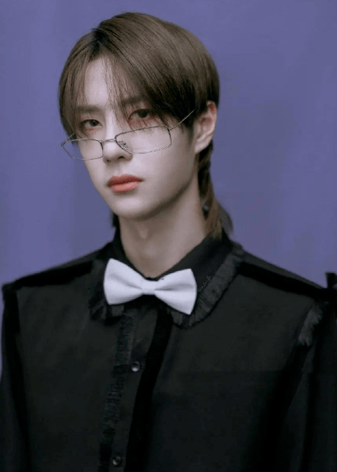 他比张新成更适合演费渡,热度再高,也不会接双男主剧了_王一博_肖战