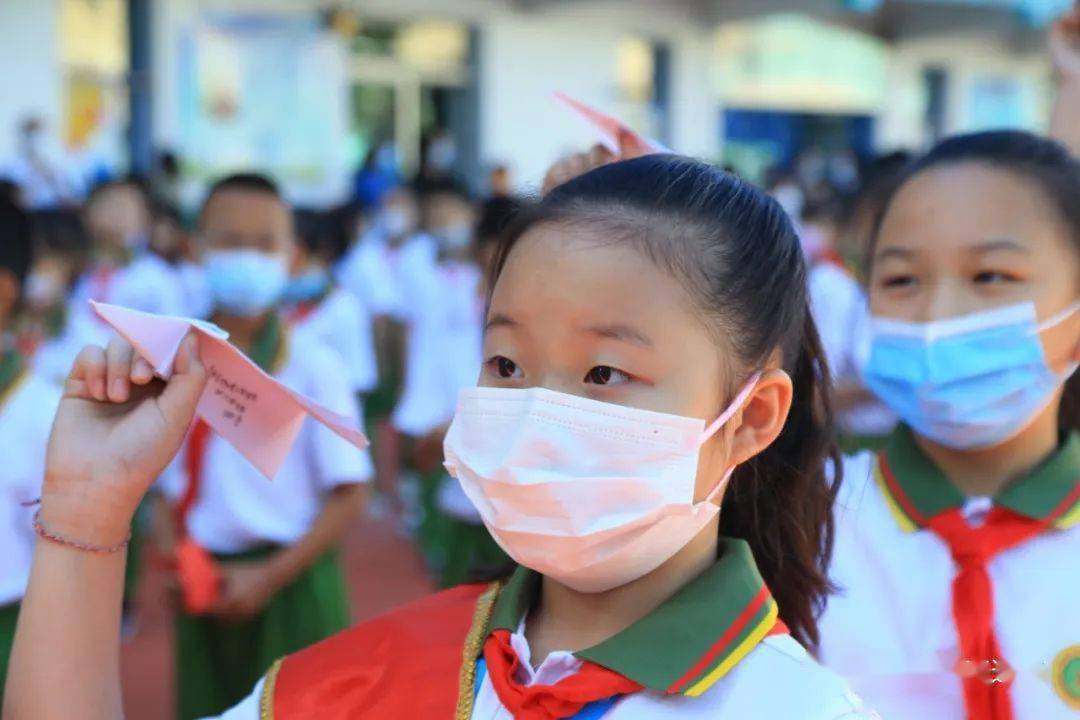 筑梦新学期 一起向未来——南楼小学举行2022年秋季开学典礼_亲爱的