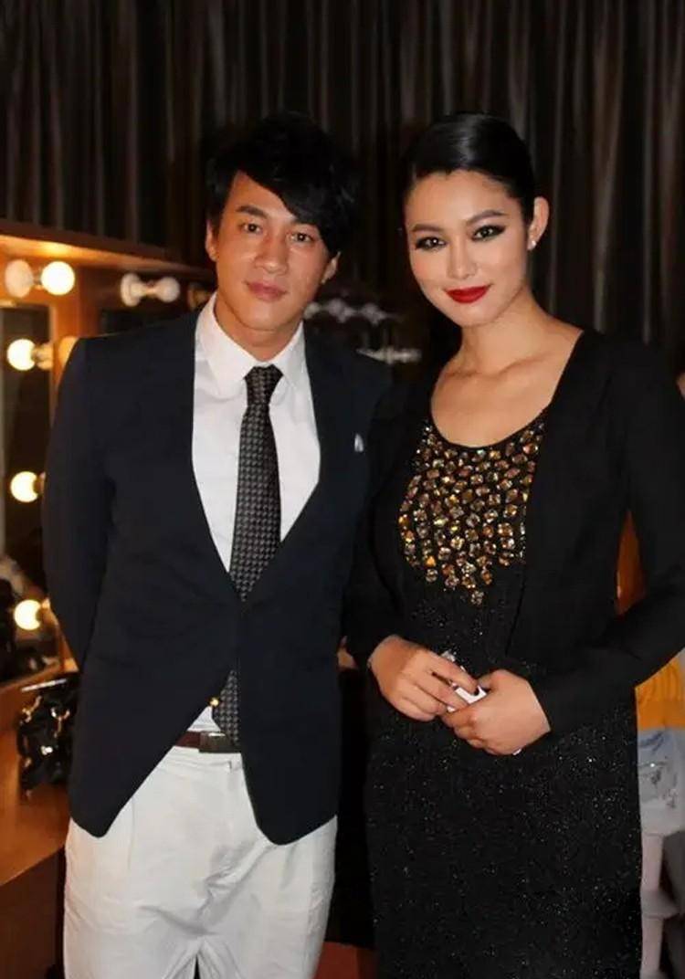 这年头推销"腿"的女星很多,但和世界小姐张梓琳比起来,也不过是一无是