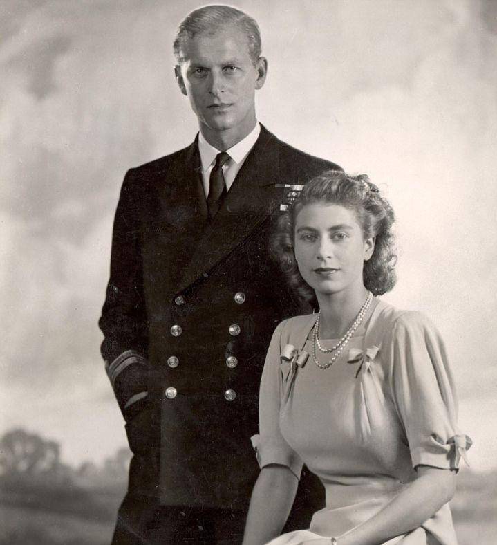 菲利普亲王:攀上女王麻雀变凤凰,出轨情妇,晚年终凄惨度过_伊丽莎白