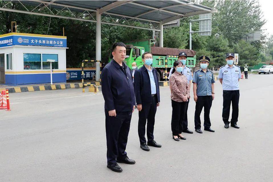 太原杏花岭区委书记侯森中秋节日期间看望慰问坚守一线干部职工并调度