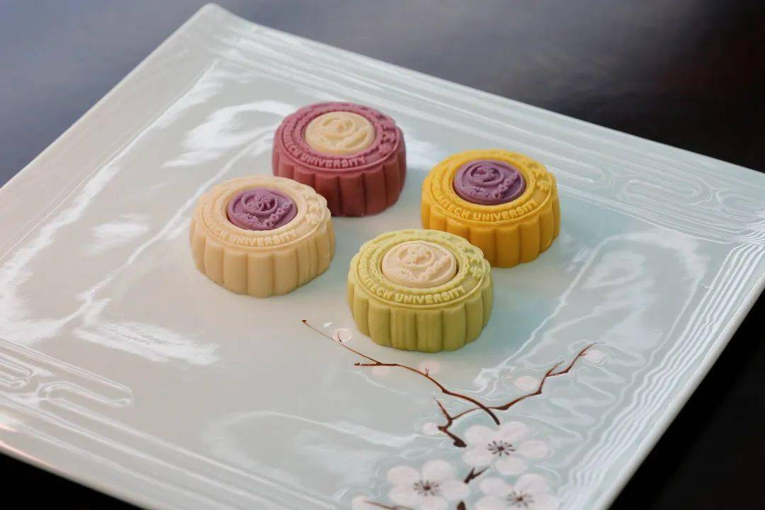 2022年度高校月饼大赏:哈工大朴实中透露出精致.八校联名款亮了!