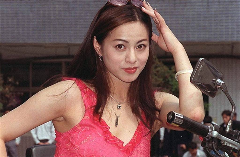 的小燕子,真是让人没想到,失去这个角色追悔莫及_李婷宜_因为_林心如