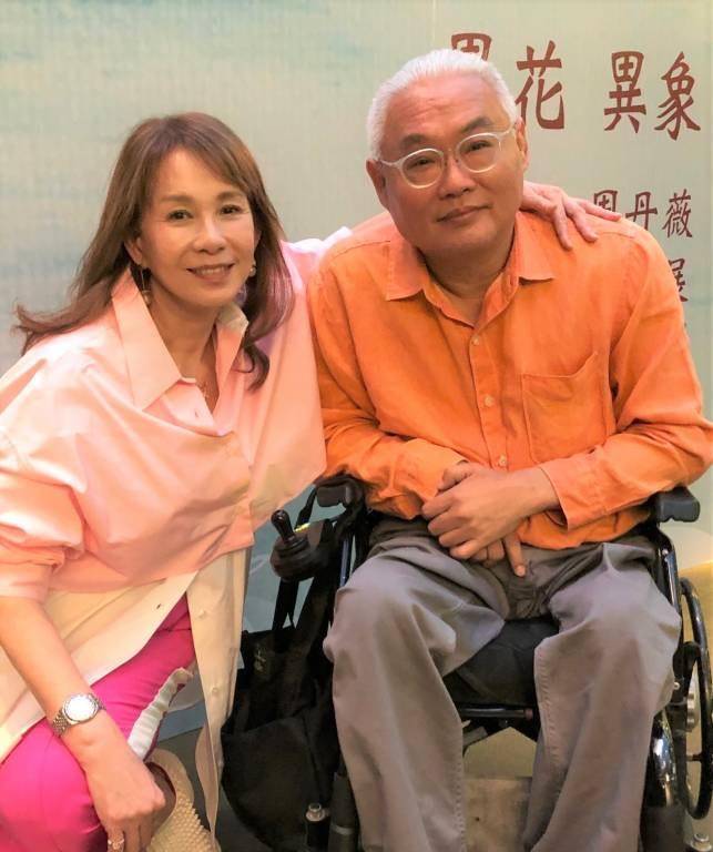 64岁资深女星周丹薇让80岁母亲担心,做19次试管,因老公外遇分手_因为