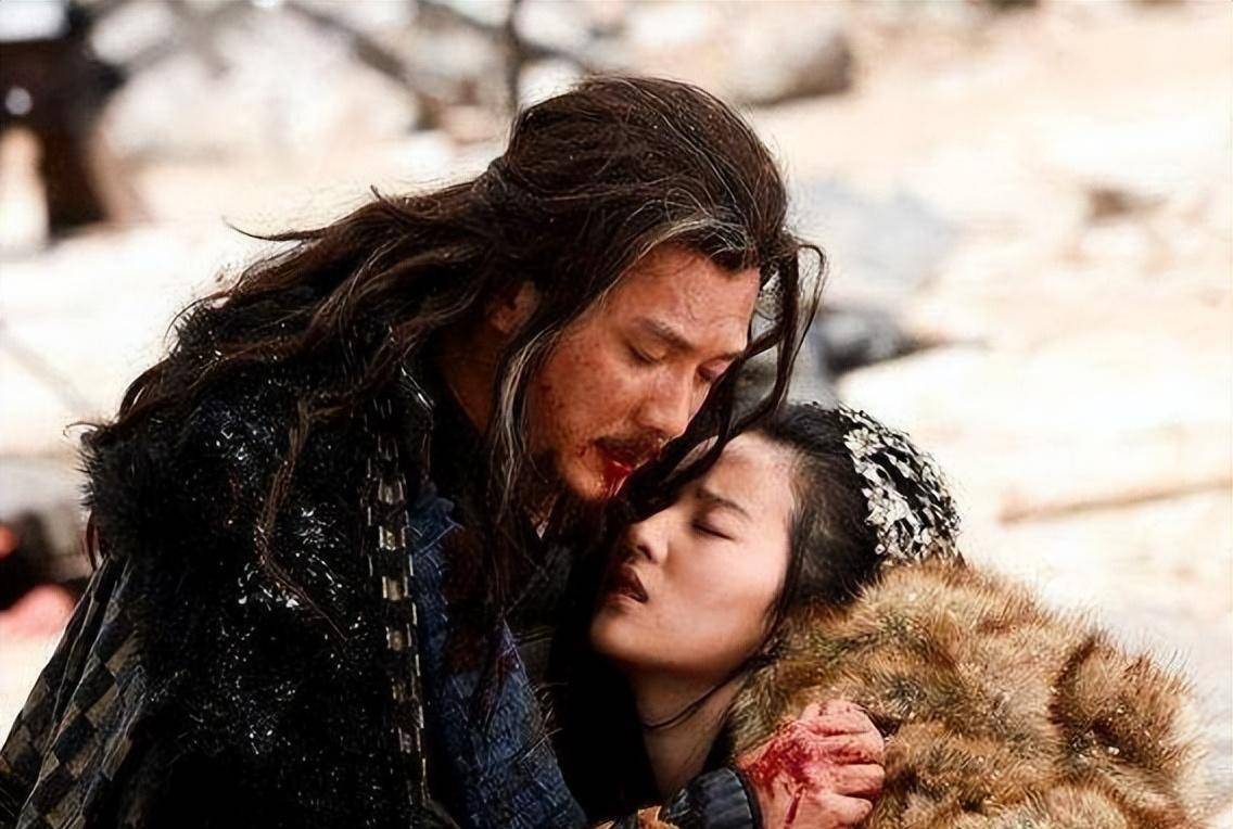 虞姬如此大义凛然,忠贞不屈,她的死是悲壮的,是豪迈的_项羽争_楚军_本