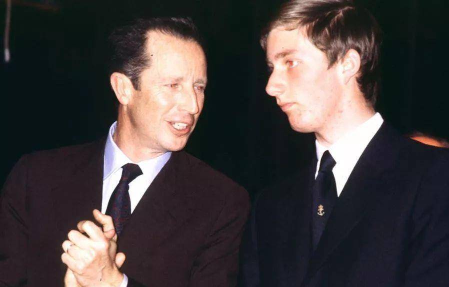 但这个国王展示了什么叫绝世好男人_法比奥拉_博杜安_公主