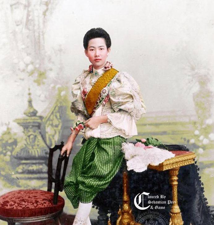 泰国王室的历史旧相片:从拉玛四世和拉玛七世,还有满宫佳丽_拉玛六世