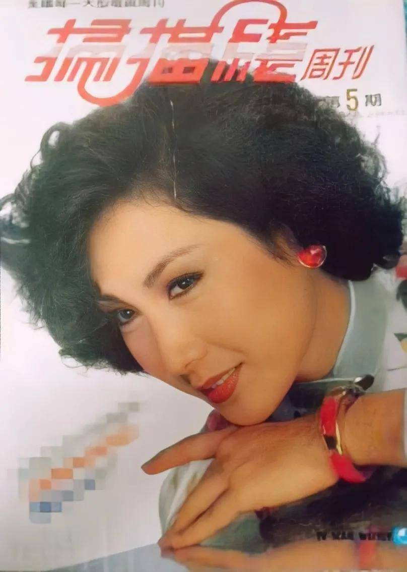 施思,沈海蓉,潘迎紫,邱淑宜,涂善妮,曾华倩《扫描线》封面集_电视_甄