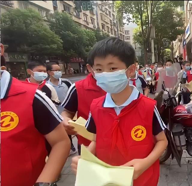 重庆市万州区红光小学开展网络安全宣传活动_全体师生_工作_郑耀