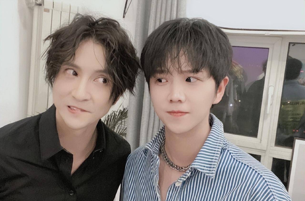 郭从明首秀,小杨"打破原则"帮他站台教他直播经验带货_萧阳_弟弟_活动