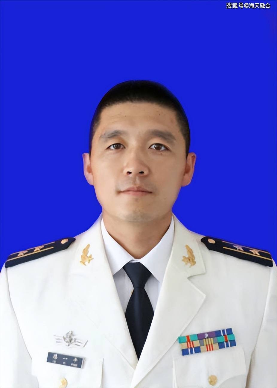 中国海军上校军装图片