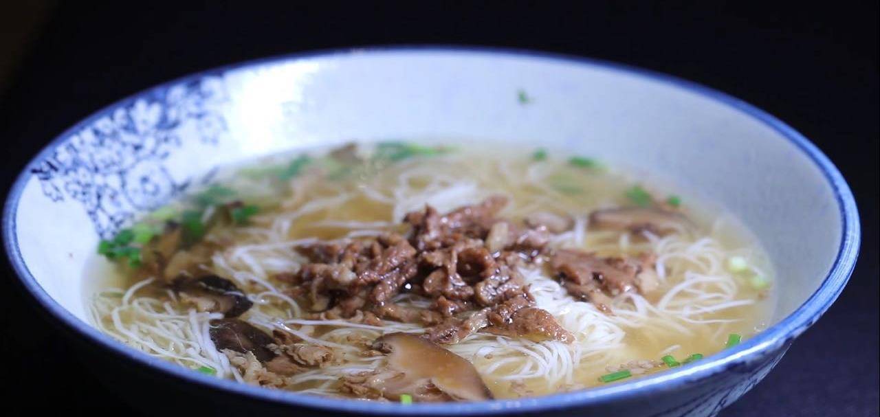 一碗店员都吃不到的广汉金丝面,全蛋无水能燃烧,细如发丝能穿针_奇特