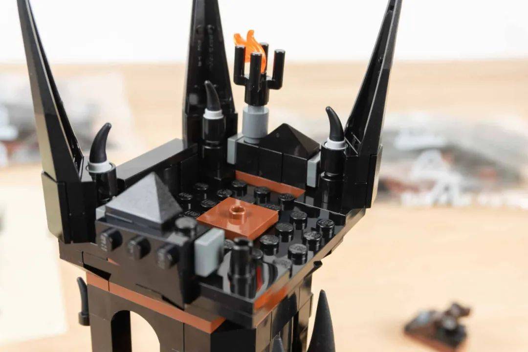 乐高经典套装回顾—乐高79007黑门大战套装_指环王_零件_电影