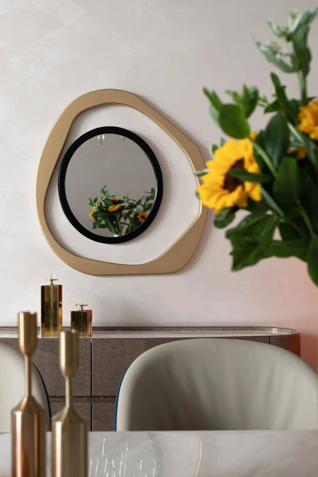 175平现代轻奢装修蓝橙配空间华丽又高档
