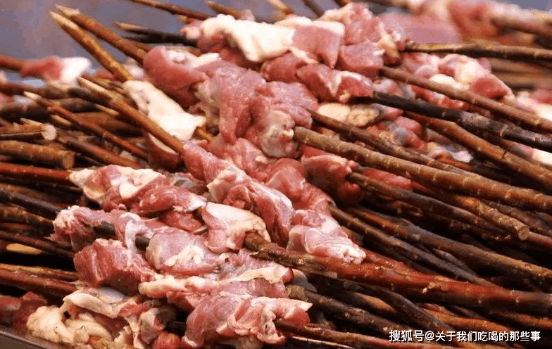 羊尾油是什么油?是肥肉吗?味道怎么样?内行人:没吃过别轻易尝试_膻味_脂肪_尾巴