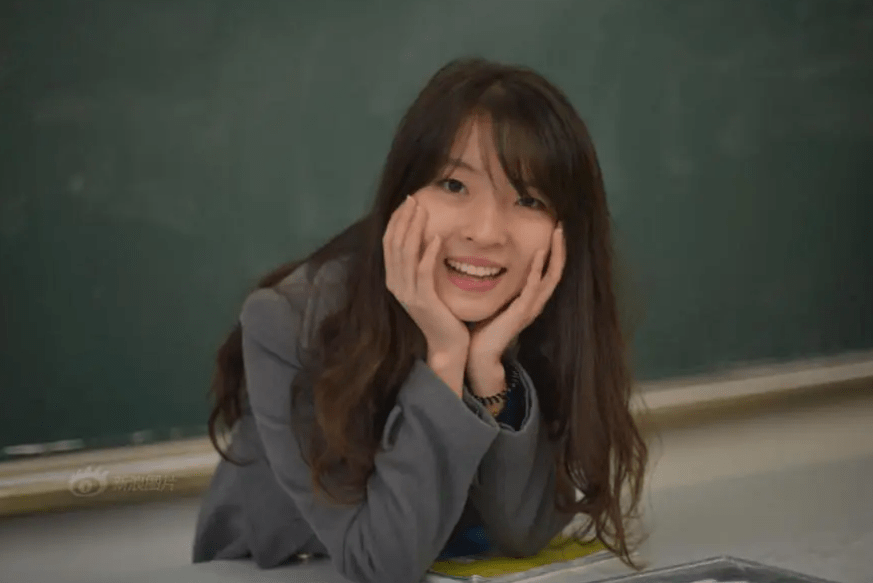 95后北大美女博士走红,被称为"低配版杨颖",颜值才华并存_廖琳_影响