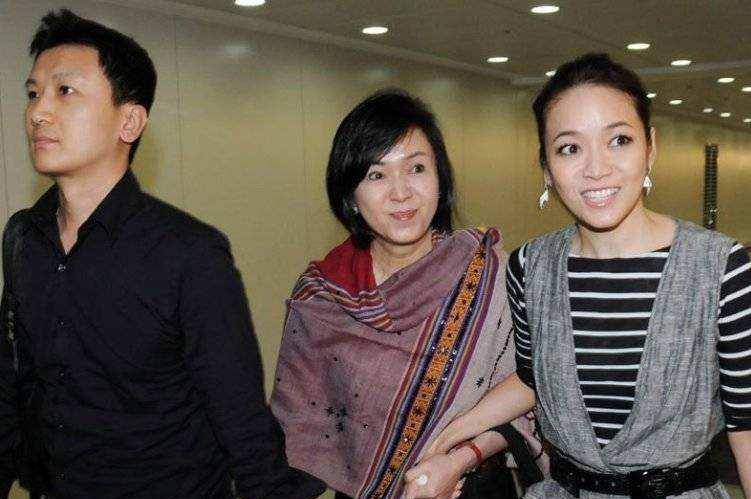 侯佩岑:她是周董唯一承认前任,先后有两位"芭比",小s说她假_林月云