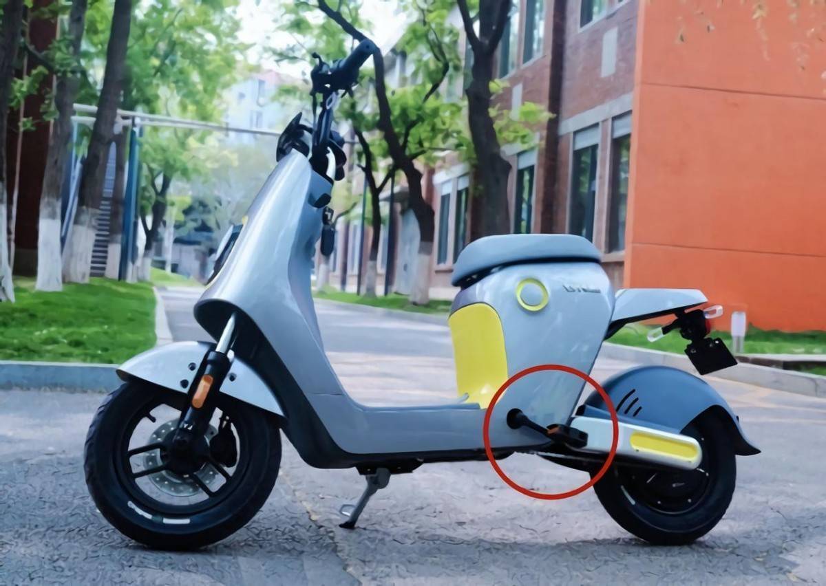 蹬不动,打腿,碍事,电动车脚蹬子究竟是真有用?还是一个摆设?