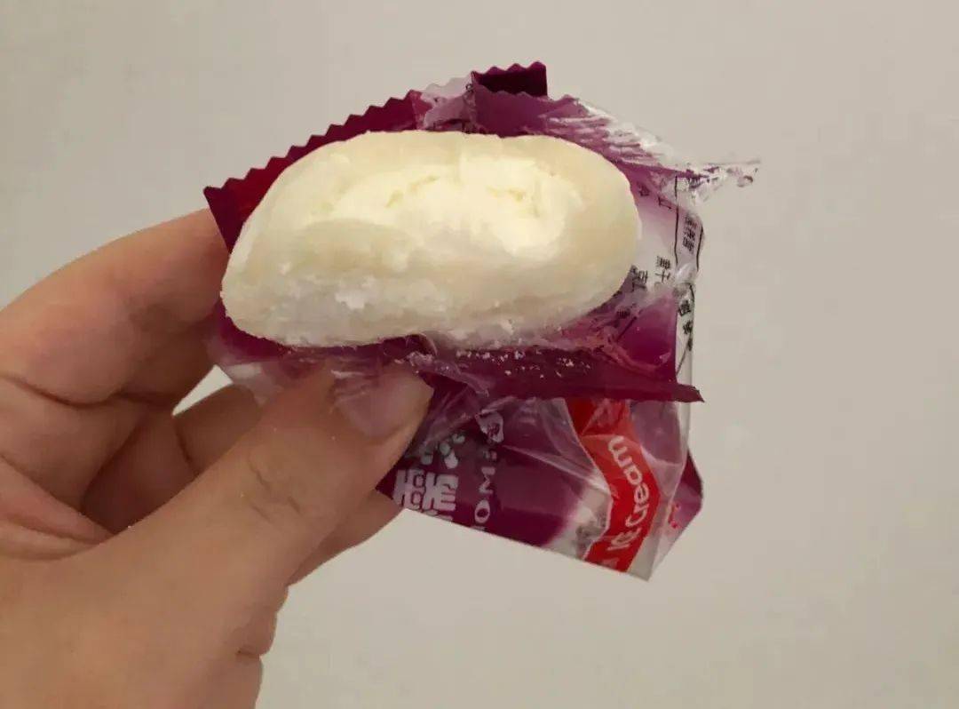 糯叽叽的糯米糍雪糕,是怎么在流水线上皮包馅儿的~_糯米团_团子_机器
