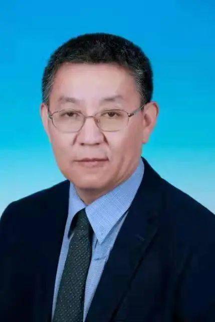 信息,神经外科知名专家江玉泉,胃肠外科知名专家何庆泗每周四上午坐诊