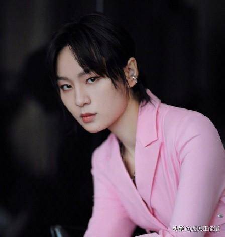 35岁的周笔畅,为什么还没结婚?_李宇春_分析_原因
