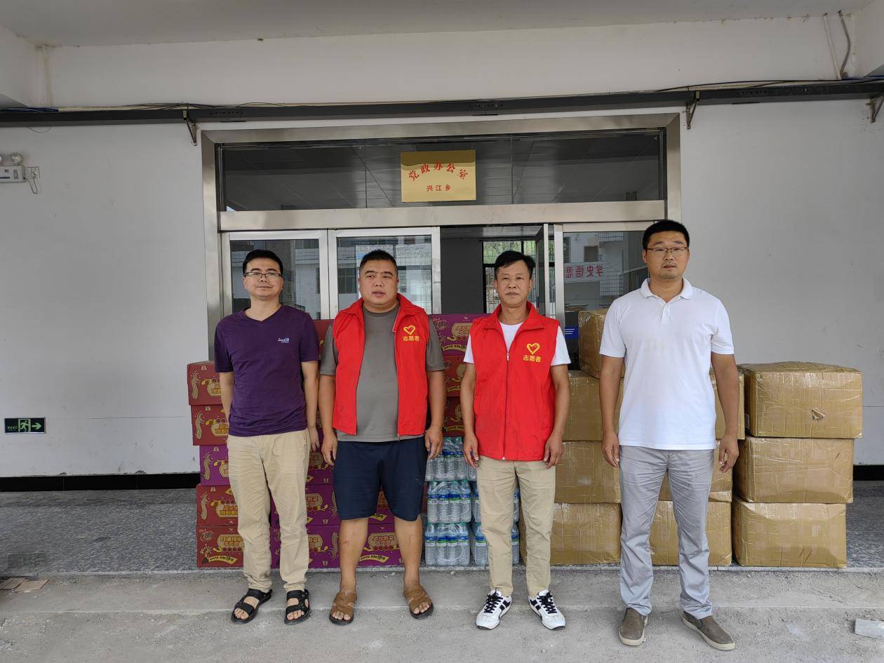 兴国县兴江乡全体干群同心共筑"防疫墙"_防控_核酸_疫情