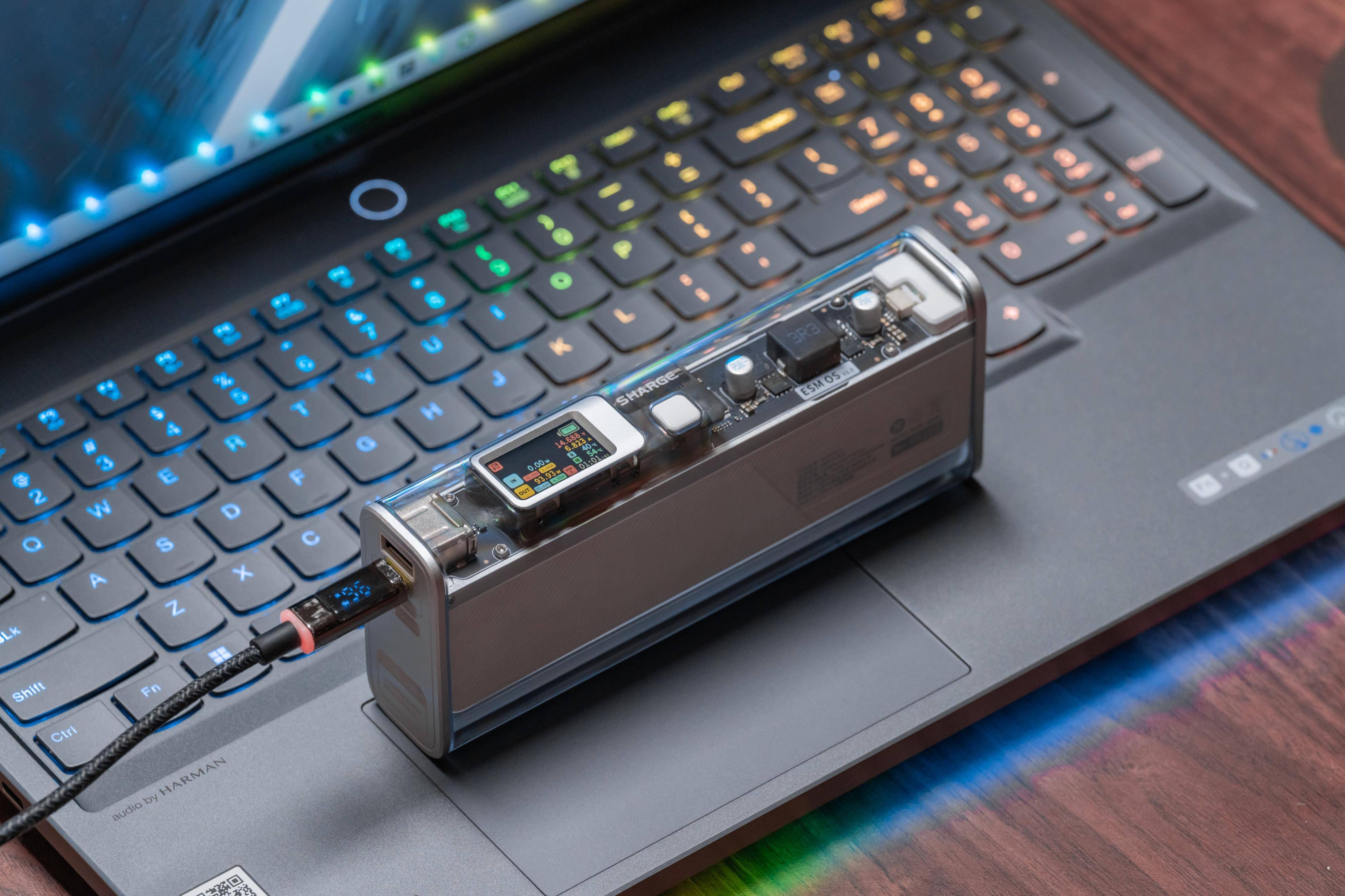 AMD 锐龙 7 6800H + RX 6700M 的双 A 超旗舰游戏本,联想拯救者 R9000K 测评