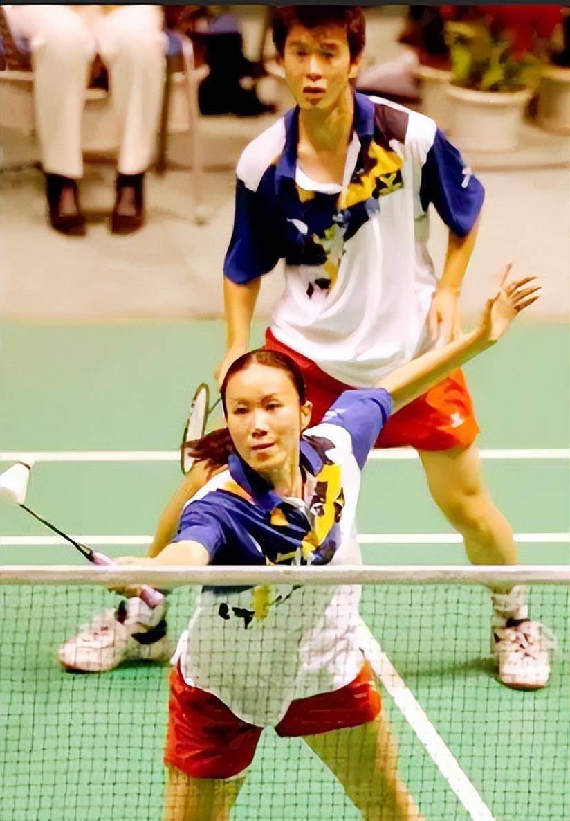 一下子俘获了葛菲的心,两人由此确定了恋爱关系