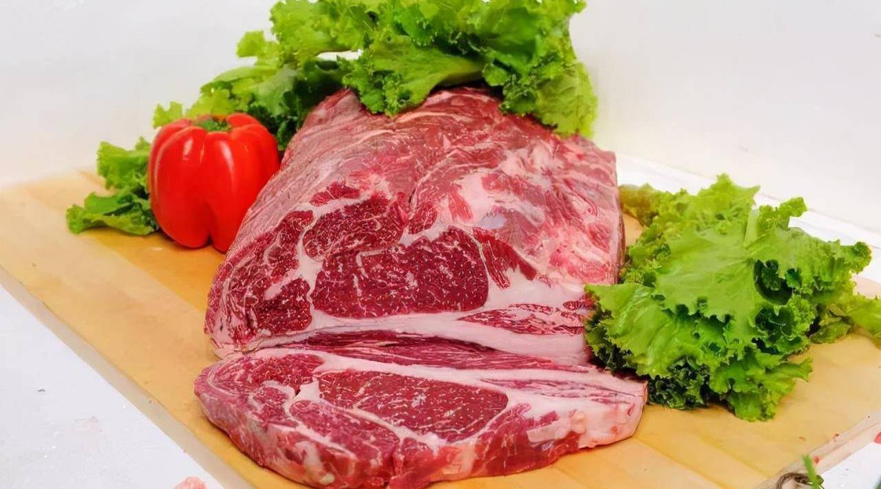 买牛肉,都爱挑里脊肉,其实最鲜嫩的是这一块小肉,分量少很珍贵_梅条