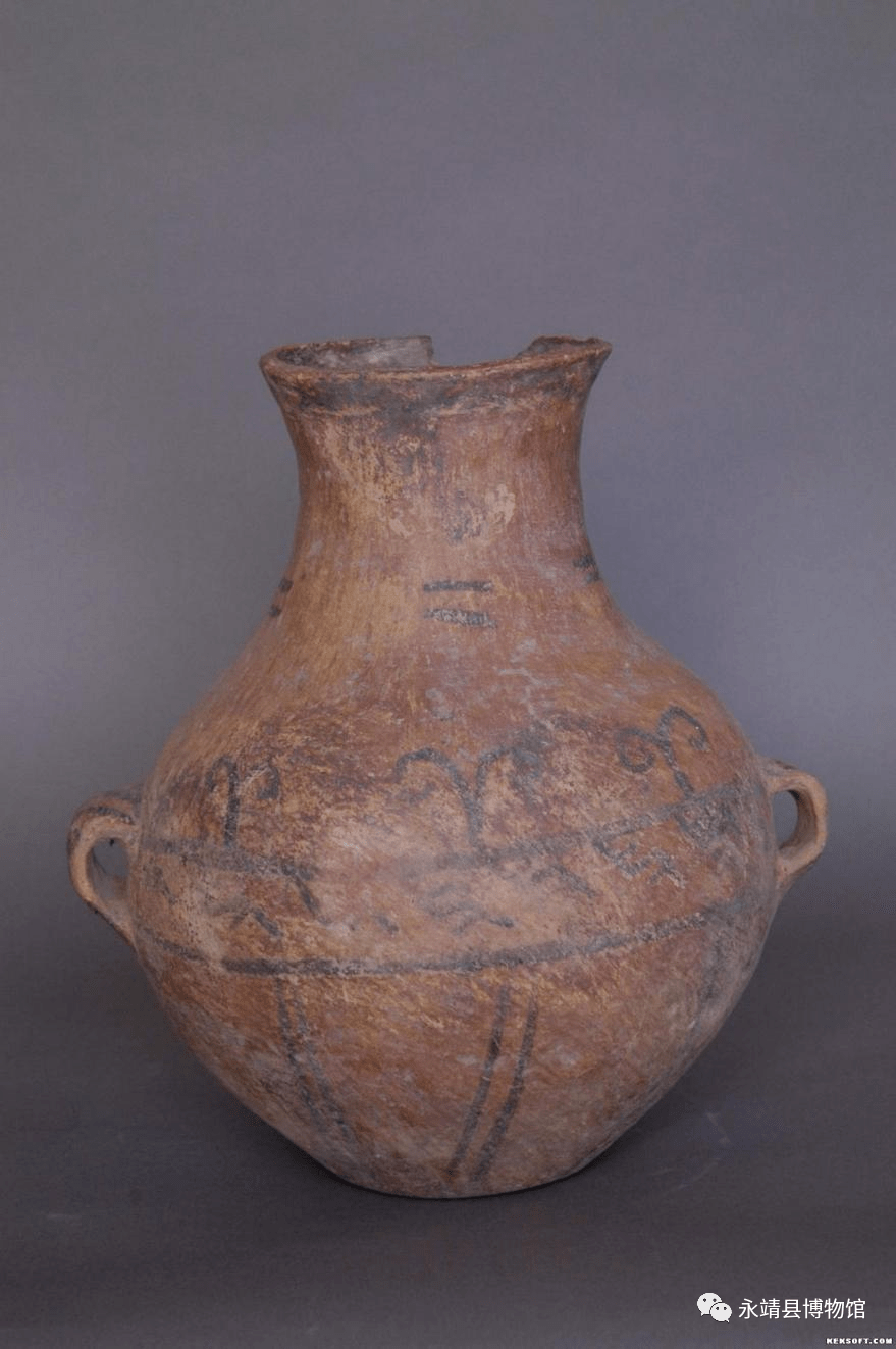 【文物鉴赏】辛店文化陶器_双钩_陶衣_长平