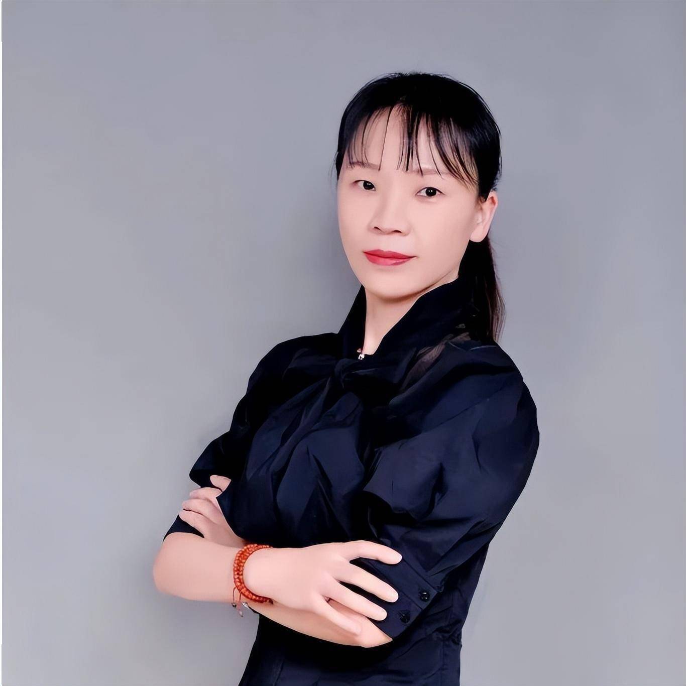 郑州机电工程学校最美教师杨红丽:做新时代的"播育者"_专业_真善美