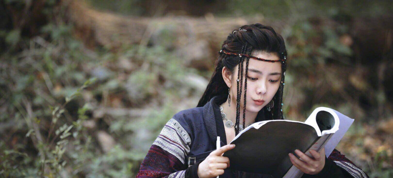谭松韵来了,带着和这些男神合作的作品来了,你最喜欢哪一个_余淮_刘昊