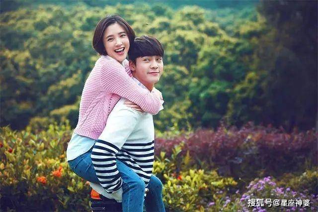 摩羯座对待自己的感情是非常认真的,虽然他们生活的重心并不是纯爱情