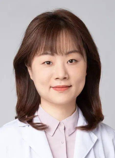 出生仅20天被查出患有遗传病的她,如今生下了健康