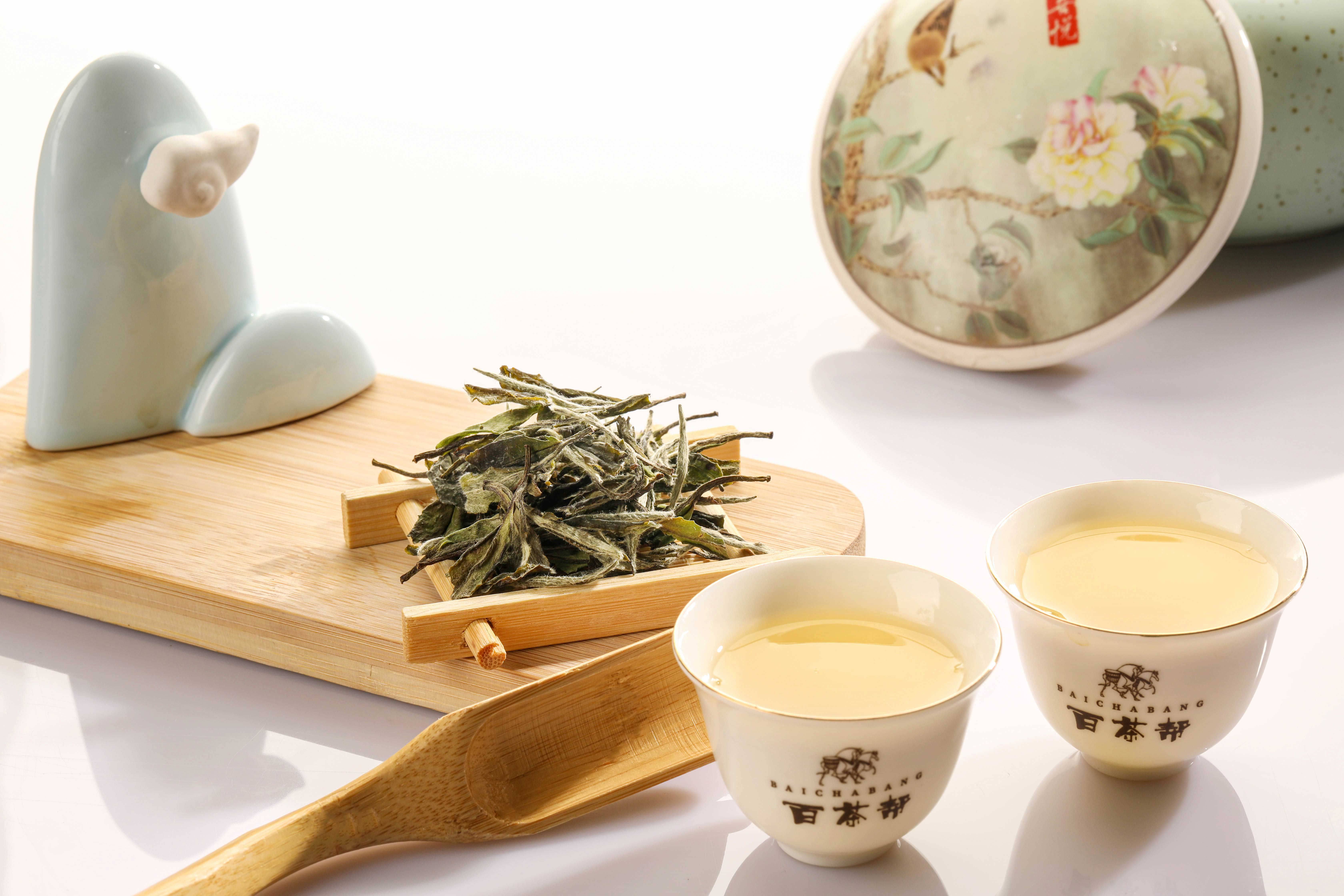 百茶帮告诉你为什么有的白茶饼泡不开_茶叶_沸水_紧压茶