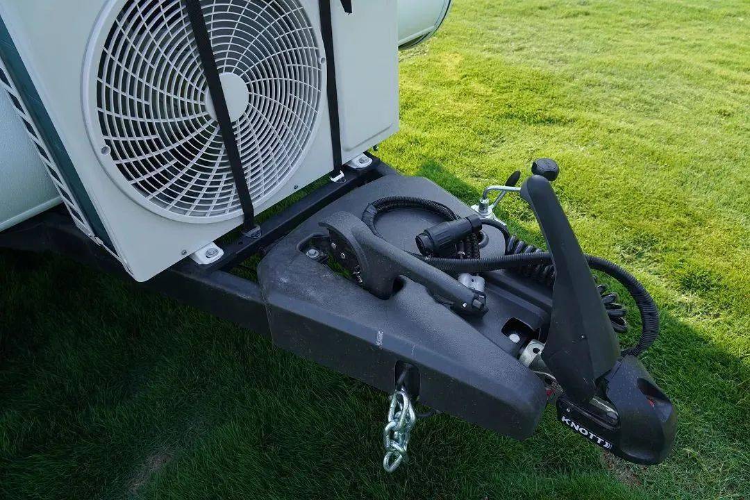 随心出发 自由而行 宇通t310公路版拖挂房车-后横床布局_搜狐汽车