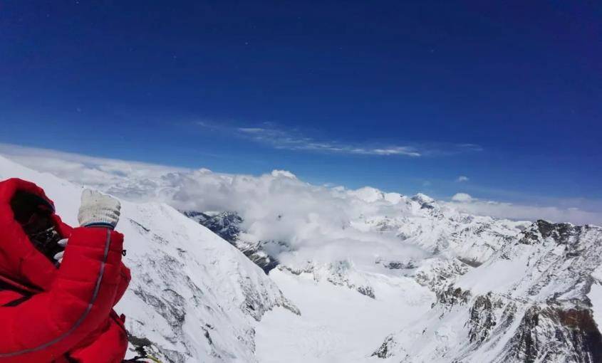 7年后发现登山日记,记录诡异征程_卡瓦格博_挑战_人类