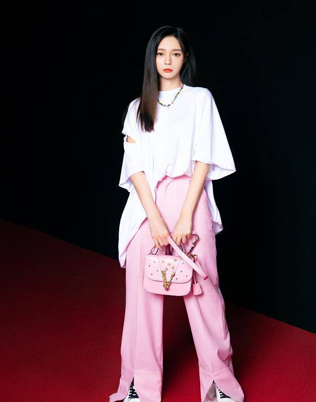 32岁沈梦辰的腿有多绝?