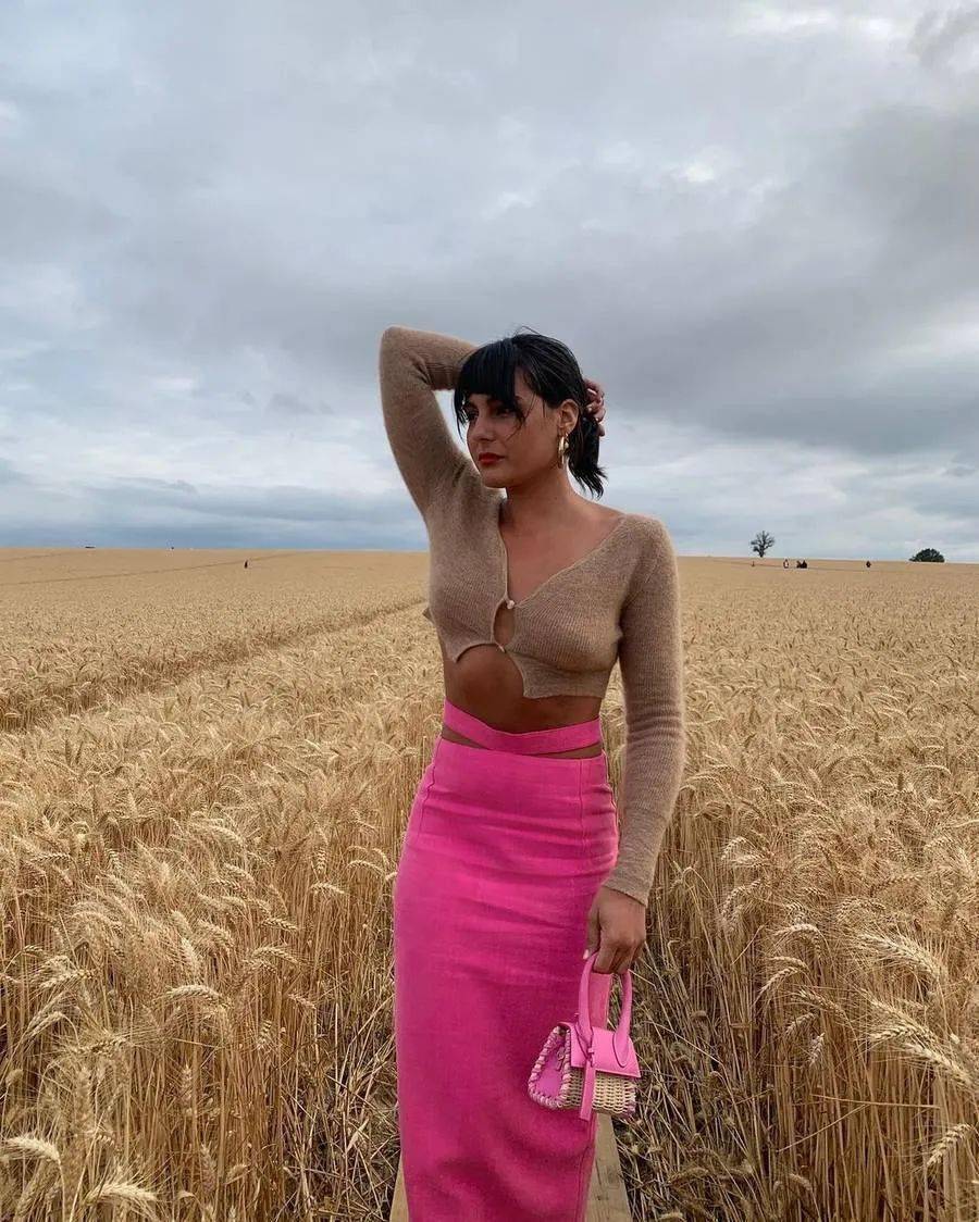 女性_穿戴_素人