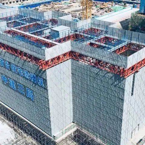 西北首台“住宅造楼机”投入使用,90分钟升一个结构层!_混凝土_保利天_施工