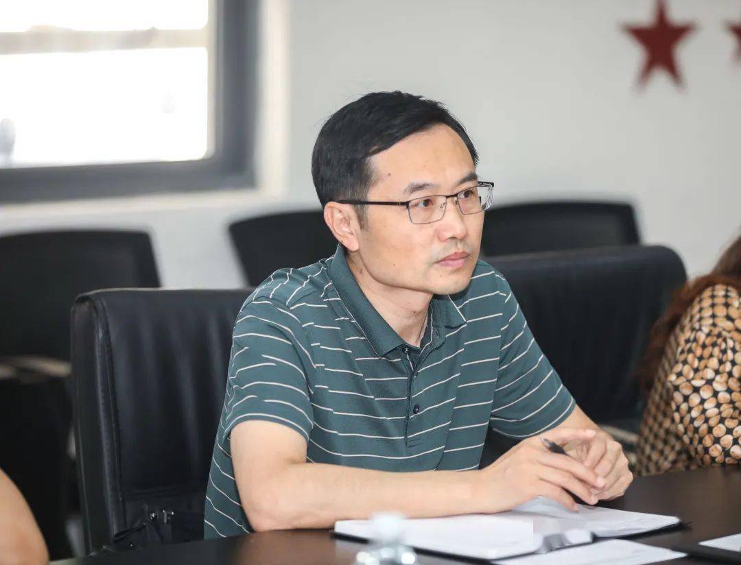 叶丹代表吴江开发区对陈德斌院长一行表示热烈欢迎.