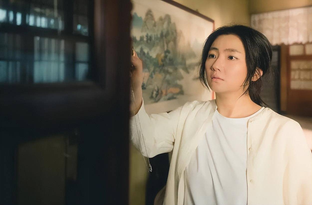 selina任家萱第一次演电影,就遇见好姐妹ella陈嘉桦新片同时上映_票房