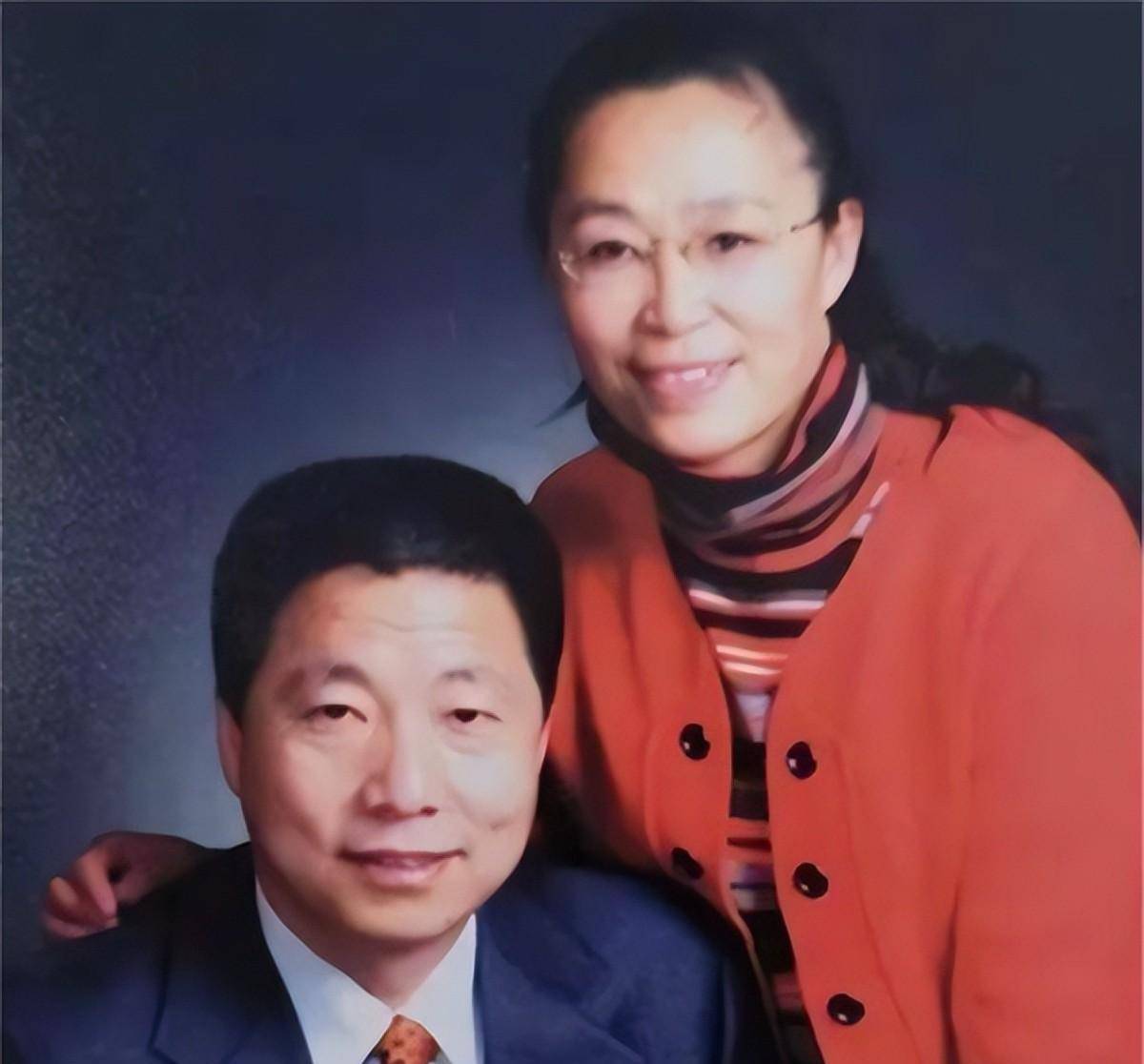 婆婆是同事,被一眼看上当儿媳妇_张玉梅_绥中县_空军飞行员