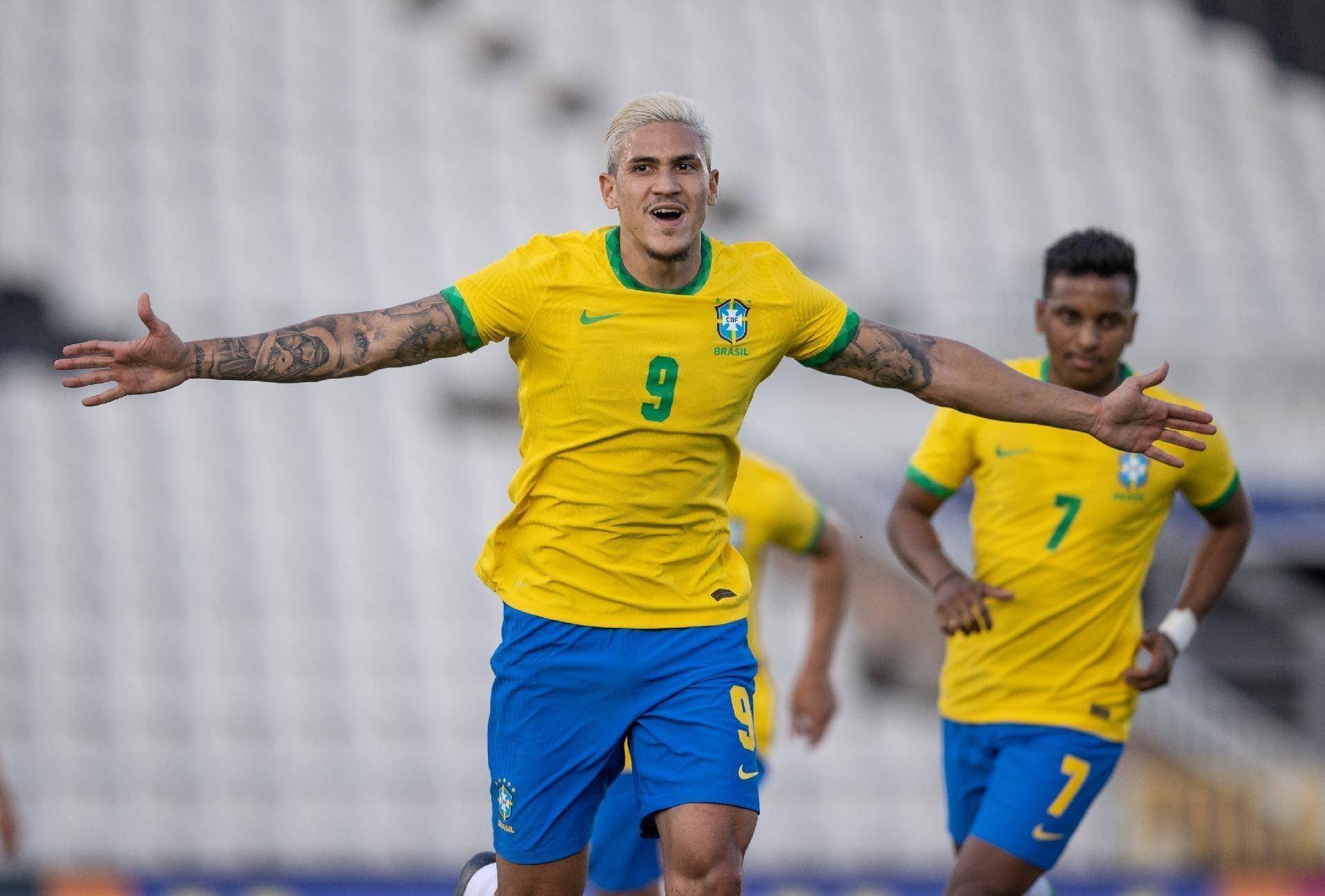 38岁传奇巨星领衔,内马尔无缘_球员_阿贾克斯_阿森纳