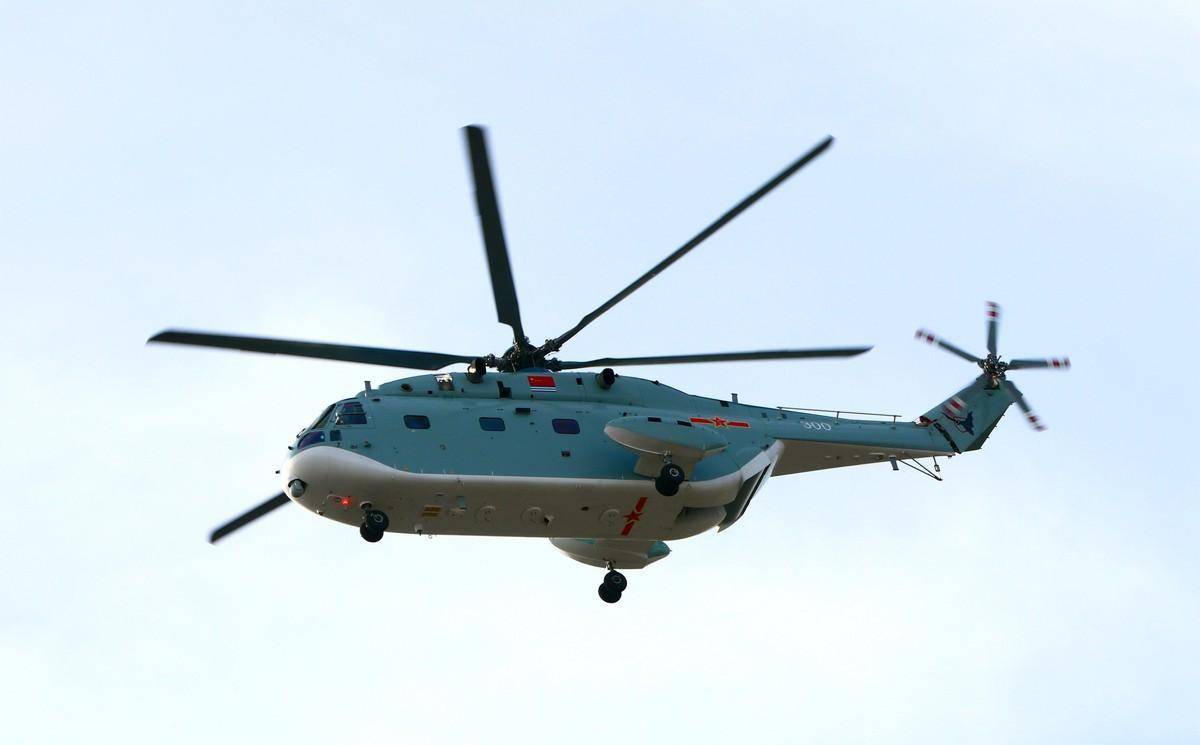 虽说辽宁舰也装备了具有一定指挥协调作战能力的直-18y预警直升机