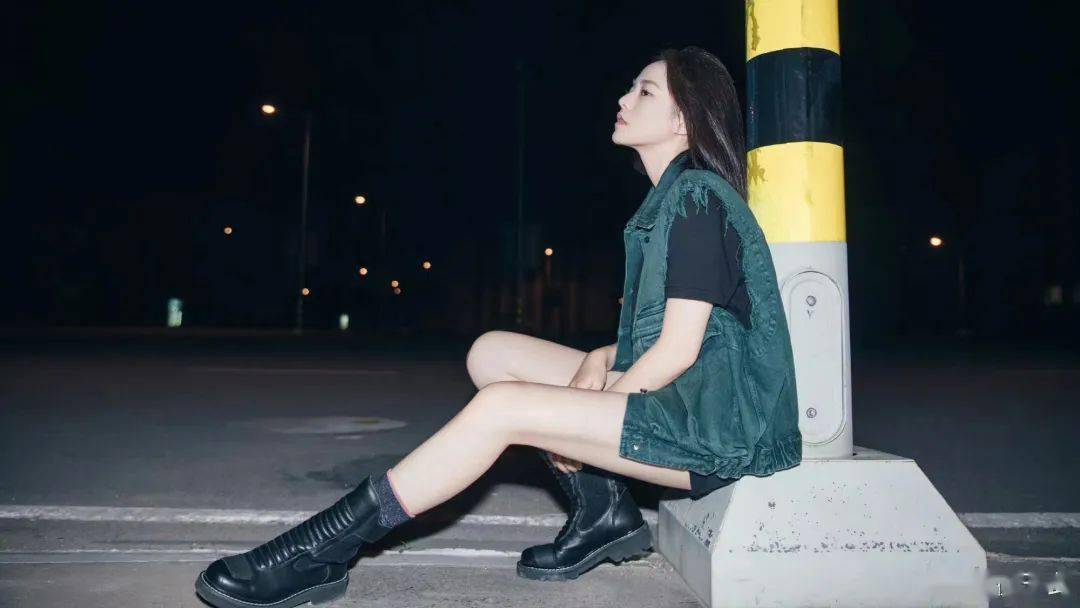 从小明玉"怼"到沈嘉男,薇薇远不止如此_覃天_观众_职场