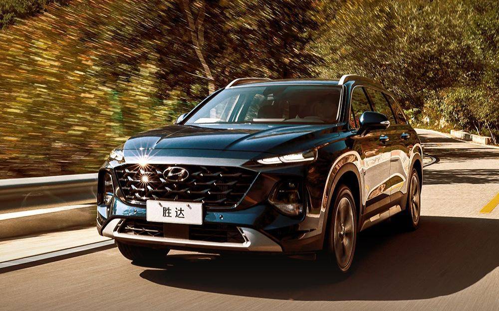 第四代胜达旅行家 6座成标配,用差异化竞争占据中级车市场_搜狐汽车_