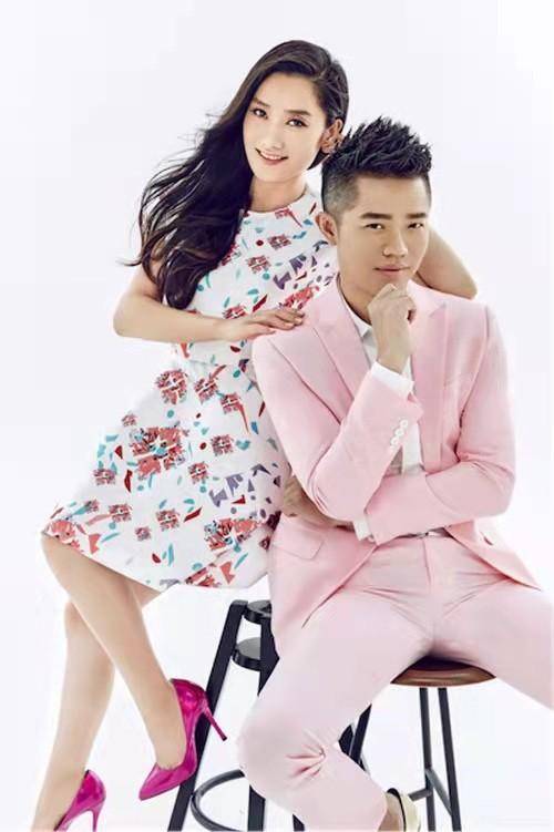 如果玲花加任意男人就等于凤凰传奇,那曾毅凭什么55分账20多年_组合