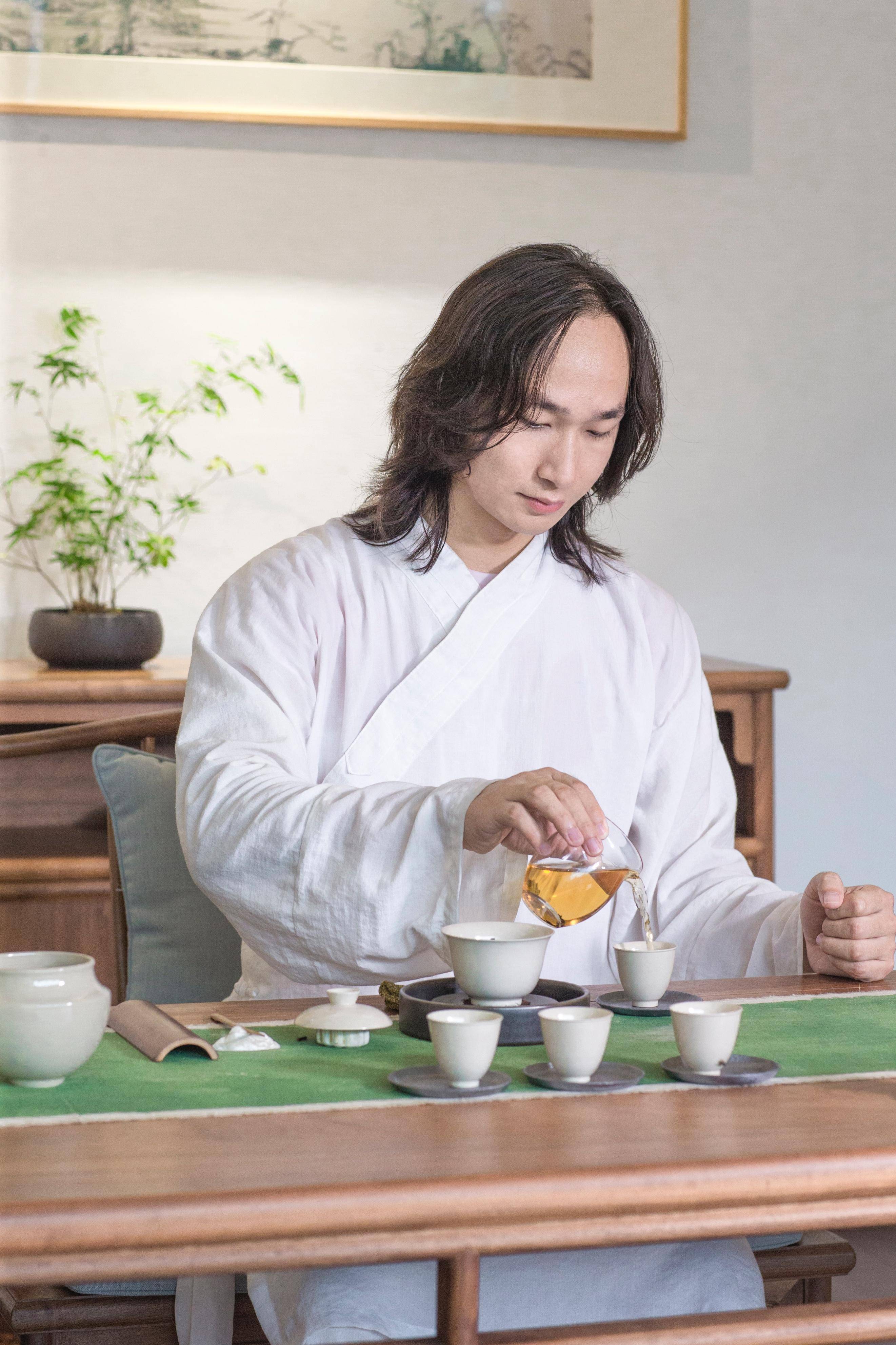 一,琴棋书画诗香茶看看李越华老师的镜头下,蒋师莫