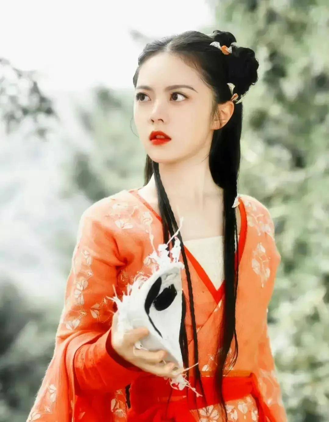 原来赵今麦古装也这么好看!00后小花再添一人_演技_观众_玲珑